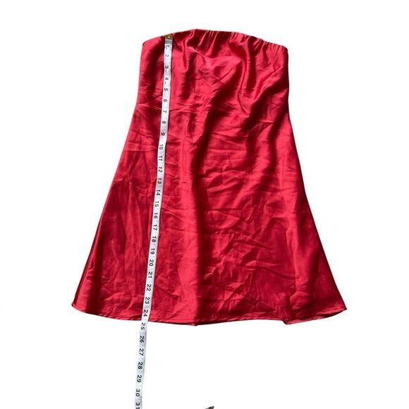 Show Me Your Mumu Taylor Tube Mini Dress in Red Luxe Satin Size S - Picture 7 of 9